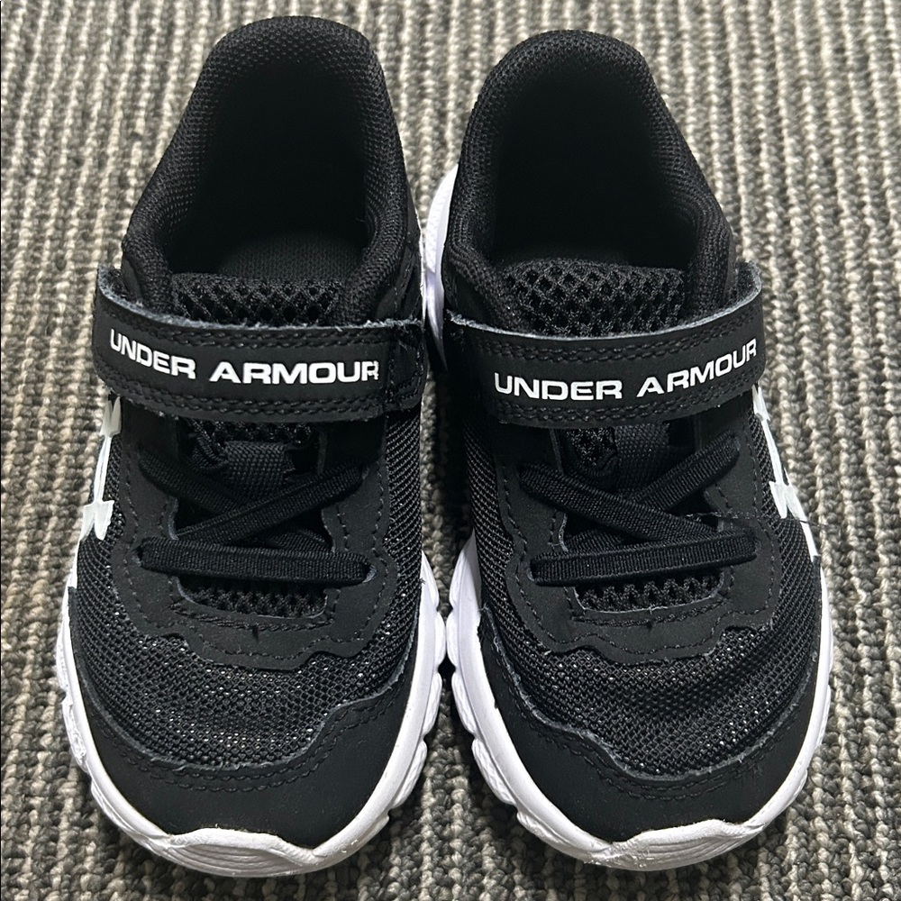 Under Armour Kids Black and White Sneakers